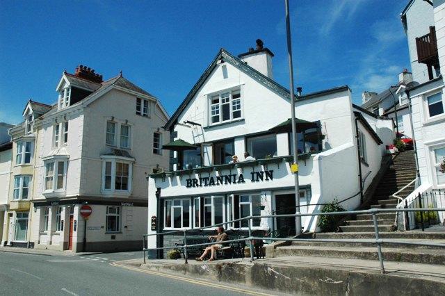 The Britannia Coaching Inn Абърдифи Екстериор снимка